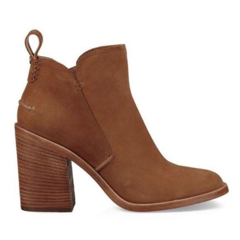 UGG Pixley Boot Size 9